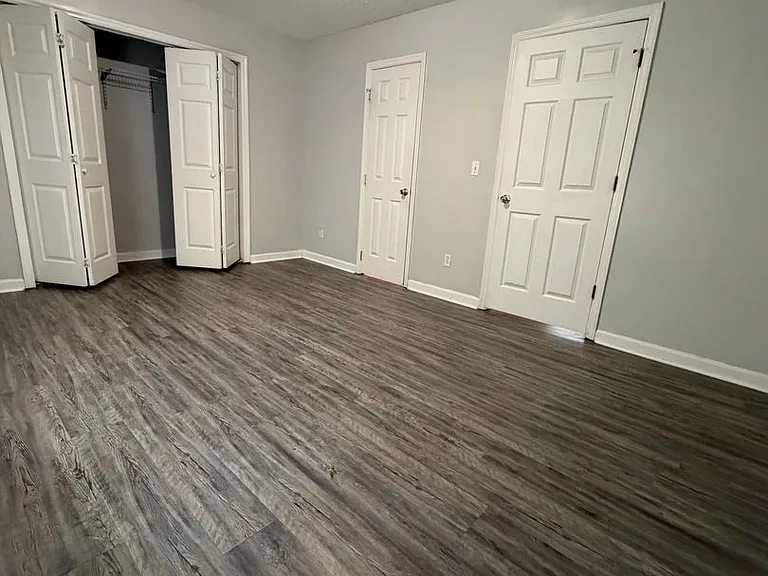 3332 Pinewood Ave — Photo 13