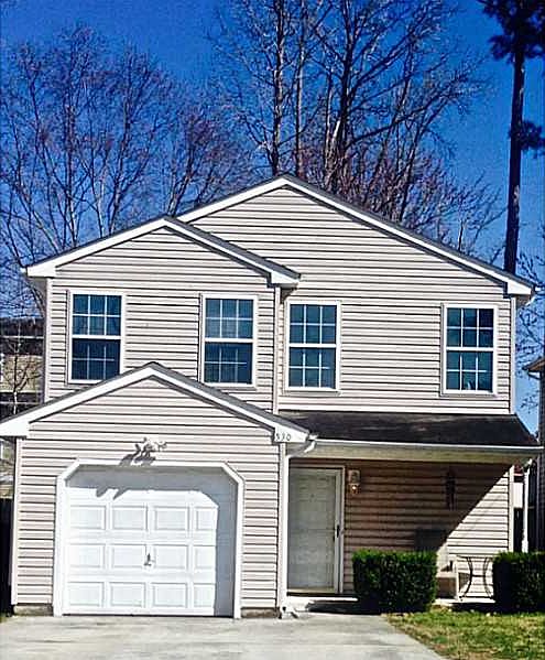 1st image of 530 Barberton Dr