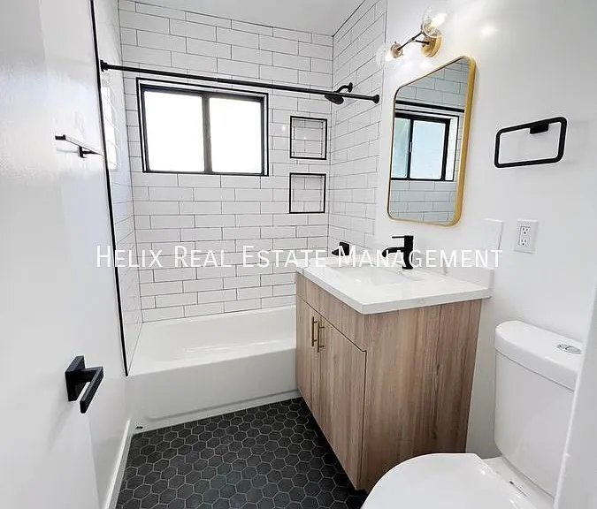 521 E Live Oak Ave #B — Photo 10