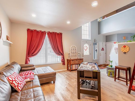 4th image of 3606 Timber Lake Dr