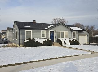 351 S Michigan Ave, Villa Park, IL 60181