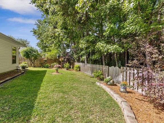 5th image of 13426 Ashford Wood Ct E