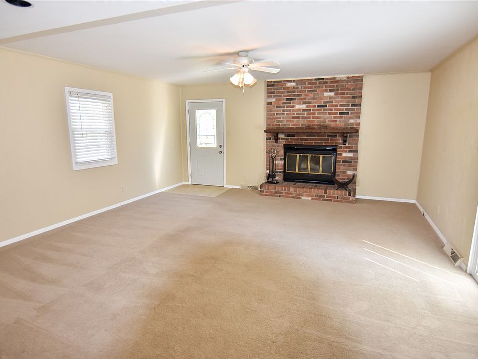 2205 W Buena Vista Rd, Evansville, IN 47720 Zillow