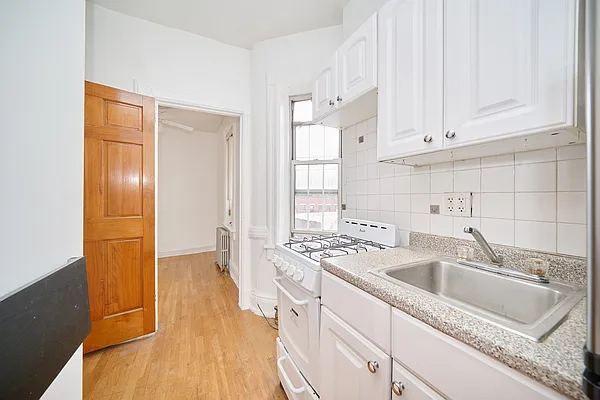 Rented by Living New York | media 10