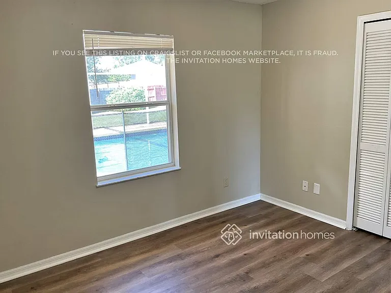 5660 Loma Vista Dr W — Photo 10