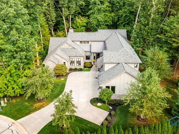 15 Corey Creek Rd, Sylvania, OH 43623