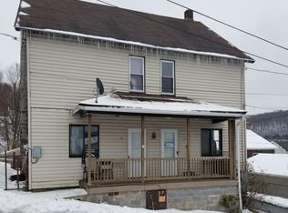 512 Broad St, South Fork, PA