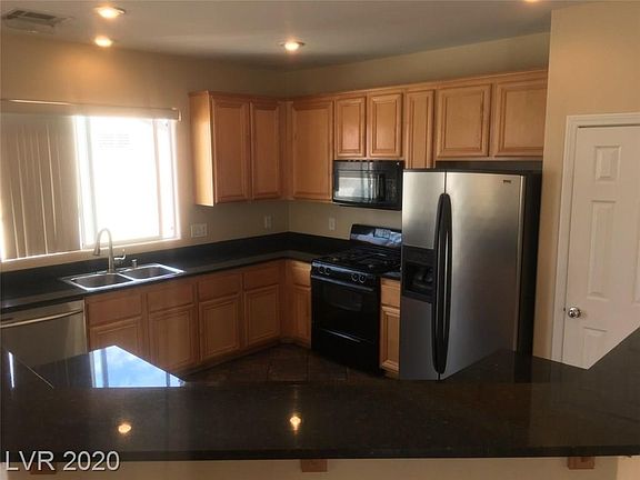 5th image of 7464 Wine Creek St