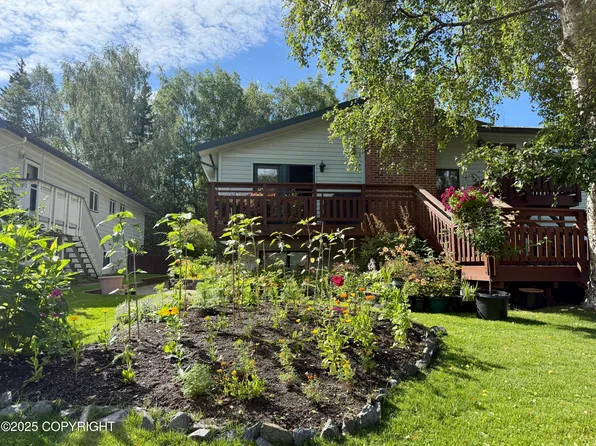 3506 Wingate Cir, Anchorage, AK 99508