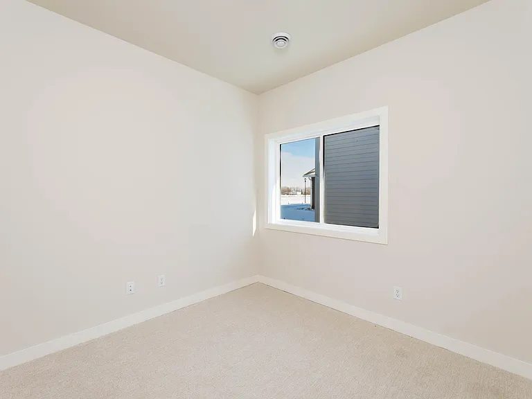 6723 66th Ave S — Photo 12