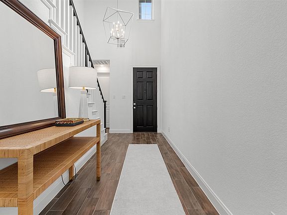 4th image of 604 Pecan Bottom Trl