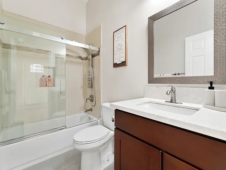 1524 W Tonia Ct — Photo 37