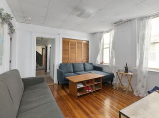 9 Woodbridge St APT 8, Cambridge, MA 02140