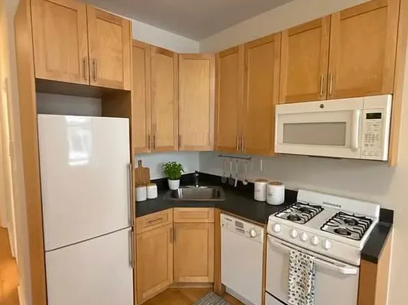 117 E 89th St APT 1D, New York, NY 10128