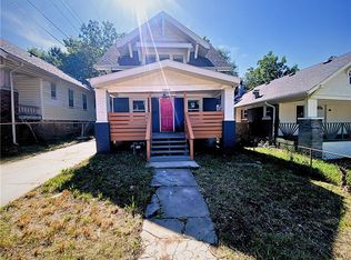 2809 E 39th St, Kansas City, MO 64128