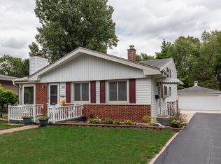 497 Whittier Ave, Glen Ellyn, IL