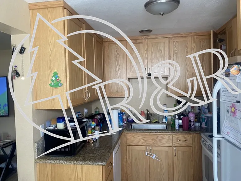 76 Lea Ave — Photo 2