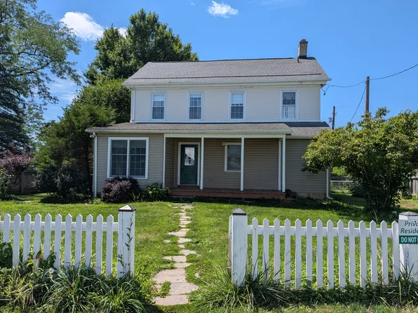 9413 Kings Hwy, East Greenville, PA 18041