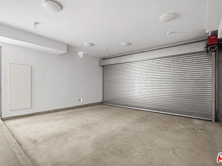 1217 Cabrillo Ave — Photo 54