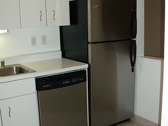 2nd image of 401 E Ontario St APT 1404
