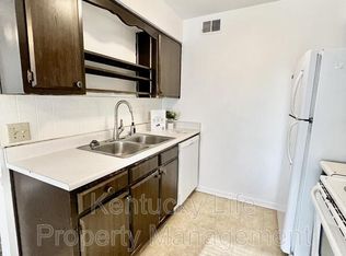 433 Harrodswood Rd #3, Frankfort, KY 40601