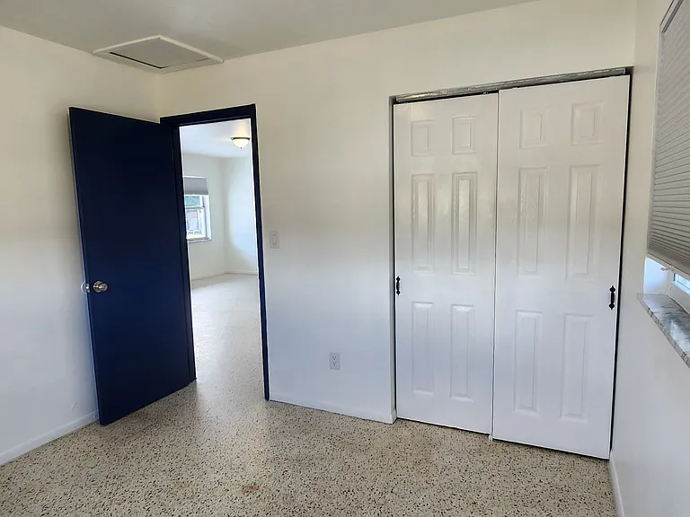 5634 8th Ave #1 — Photo 3