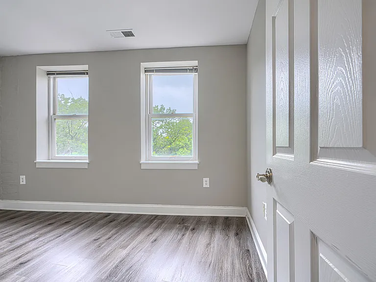 333 S Fremont Ave #H — Photo 13
