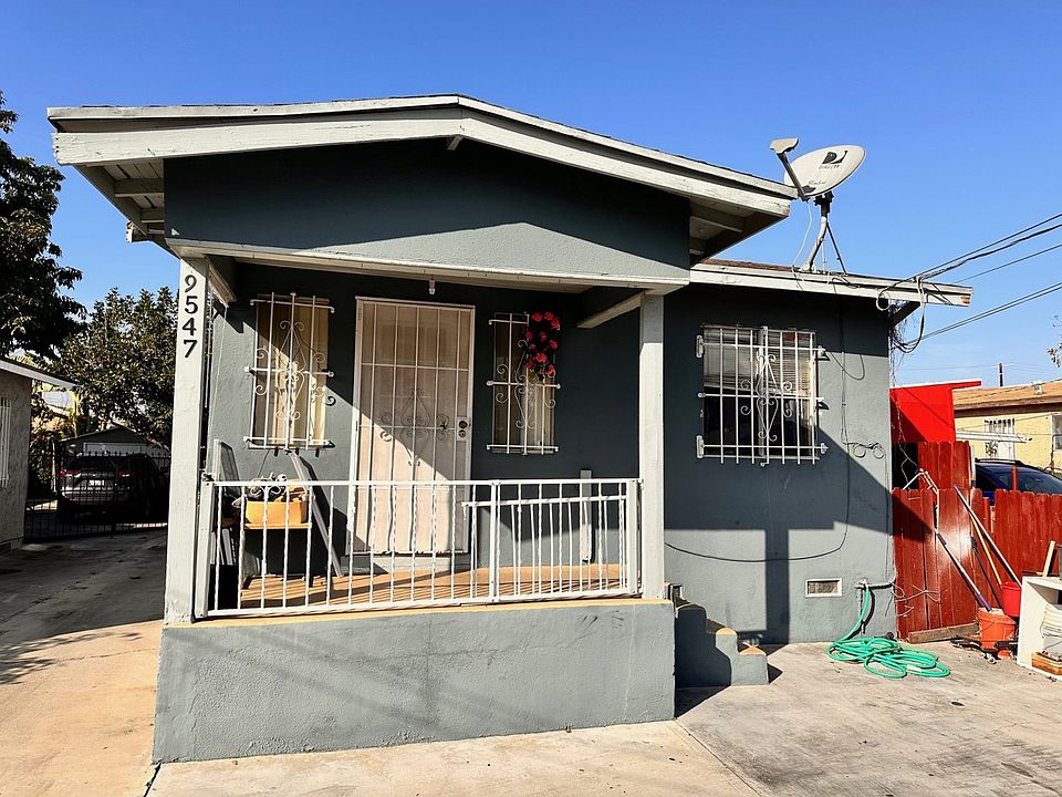 2nd image of 9547 Defiance Ave