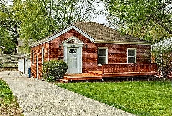 1st image of 2608 34th St