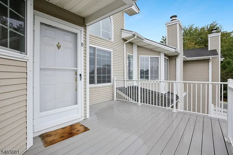 2 bed, 2.0 bath, $2,800 — Photo 2