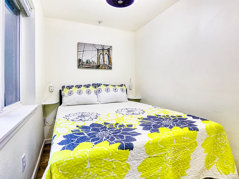 425 Vine St #318 — Photo 12