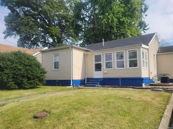 915 Mill St, Princeton, IN 47670