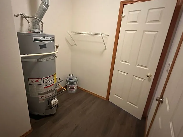 7820 Three Rivers Dr — Photo 24