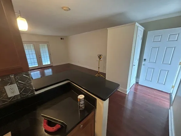 897 N Highland Ave NE APT Bt2, Atlanta, GA 30306