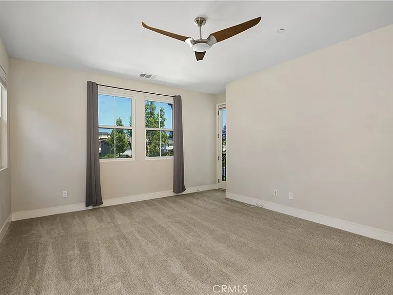6795 Solterra Vista Pkwy — Photo 35