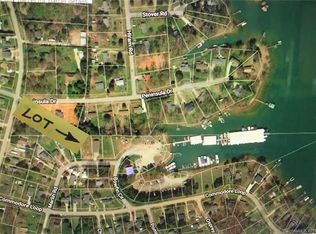 145 Marlin Dr, Mooresville, NC 28117