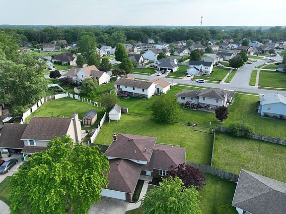 3rd image of 6374 Marshall Ct