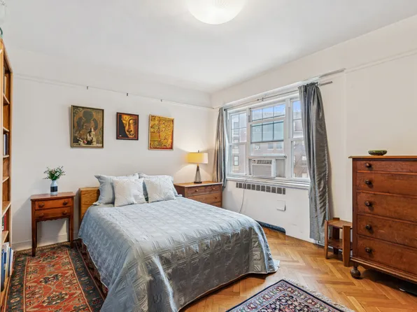 200 Cabrini Boulevard image 6 of 20