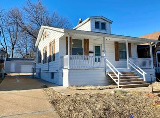831 Dammert Ave, Saint Louis, MO 63125
