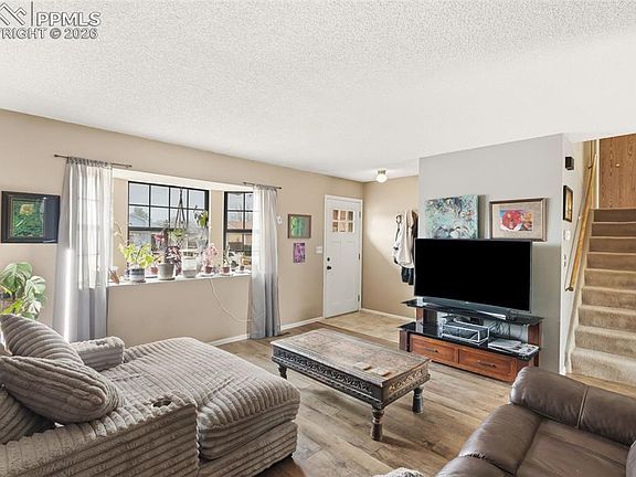 5th image of 4250 Dye St