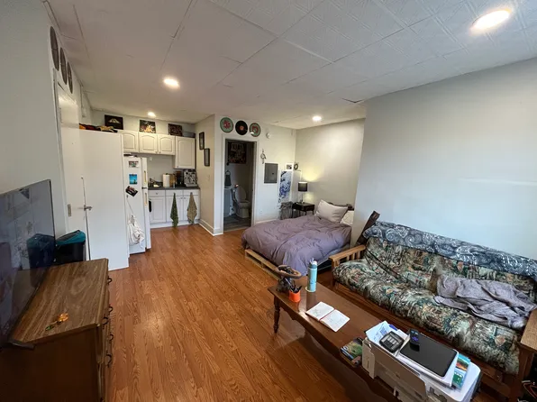323 Water St APT 2, Gardiner, ME 04345