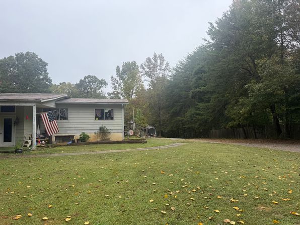 560 Dalton Ct