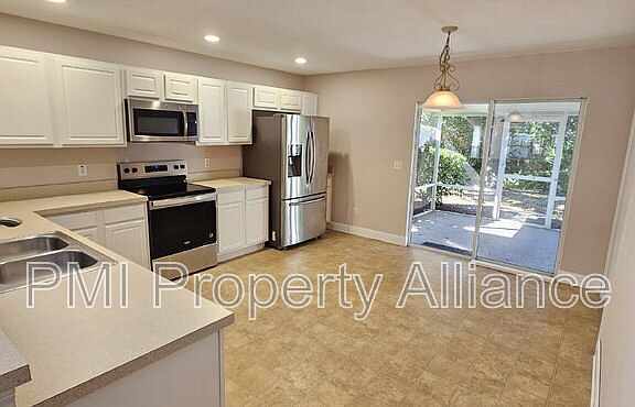 4th image of 15605 Perdido Dr
