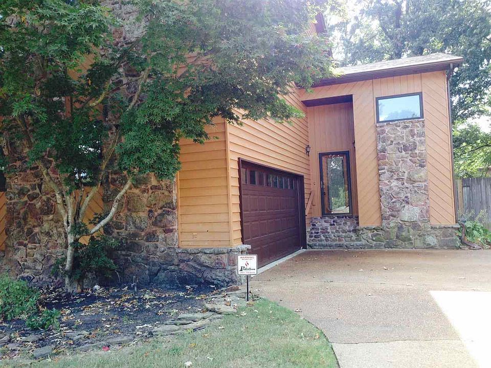 1st image of 8657 Chris Suzanne Cir