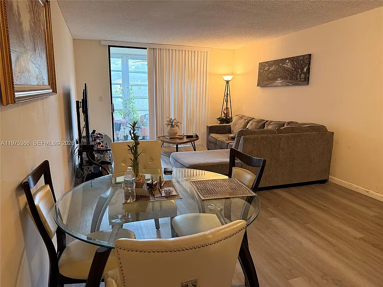 1800 SW 81st Ave #1100 — Photo 9