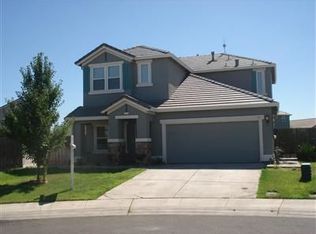 17 Ollie Ct, Elk Grove, CA 95758