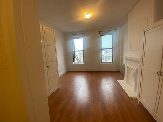 Rented by Ideal Properties Group | media 5