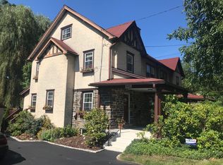 2916 Haverford Rd, Ardmore, PA 19003
