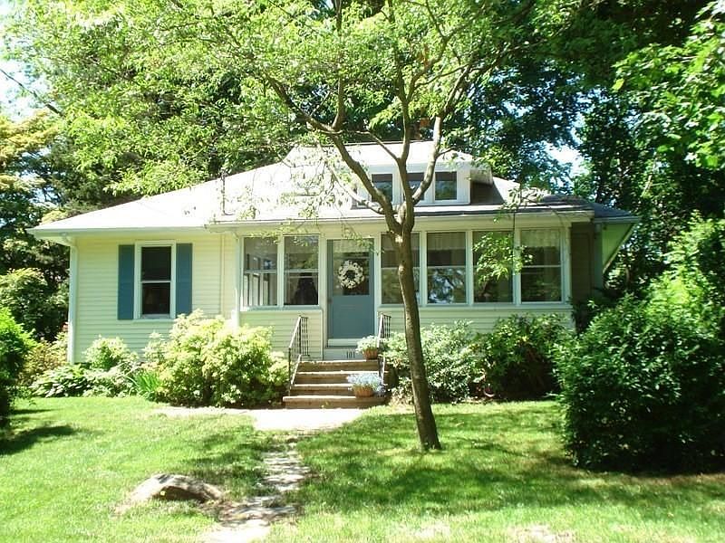 Bungalow Ranch