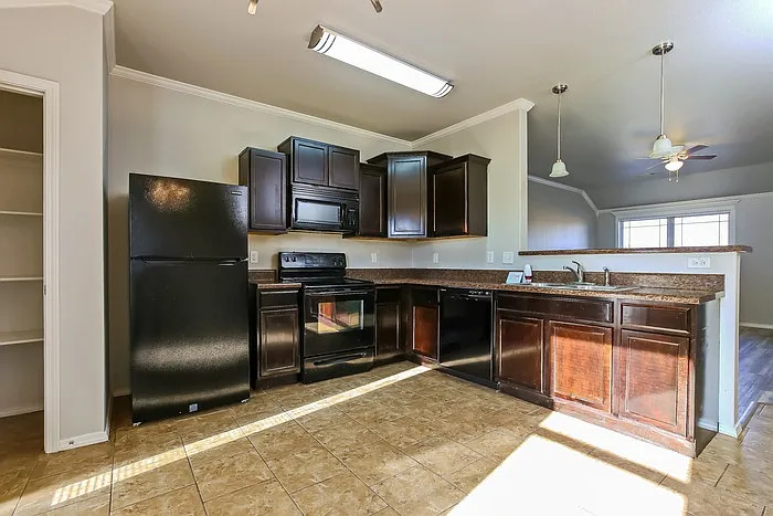 6517 White Oak Way — Photo 5